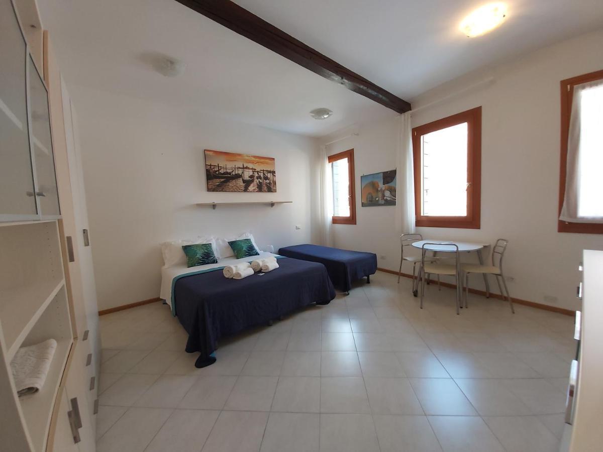 Veneziacentopercento Corderie Apartment Екстер'єр фото