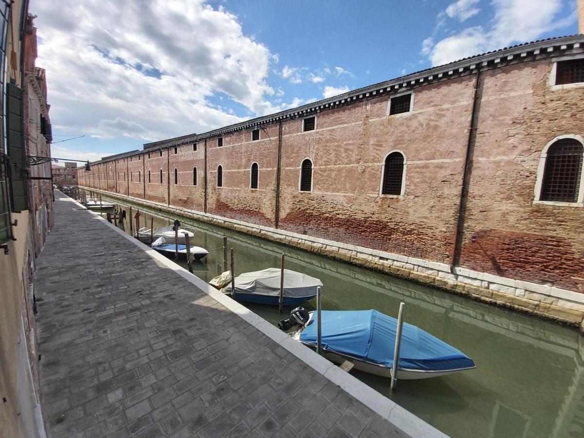 Veneziacentopercento Corderie Apartment Екстер'єр фото